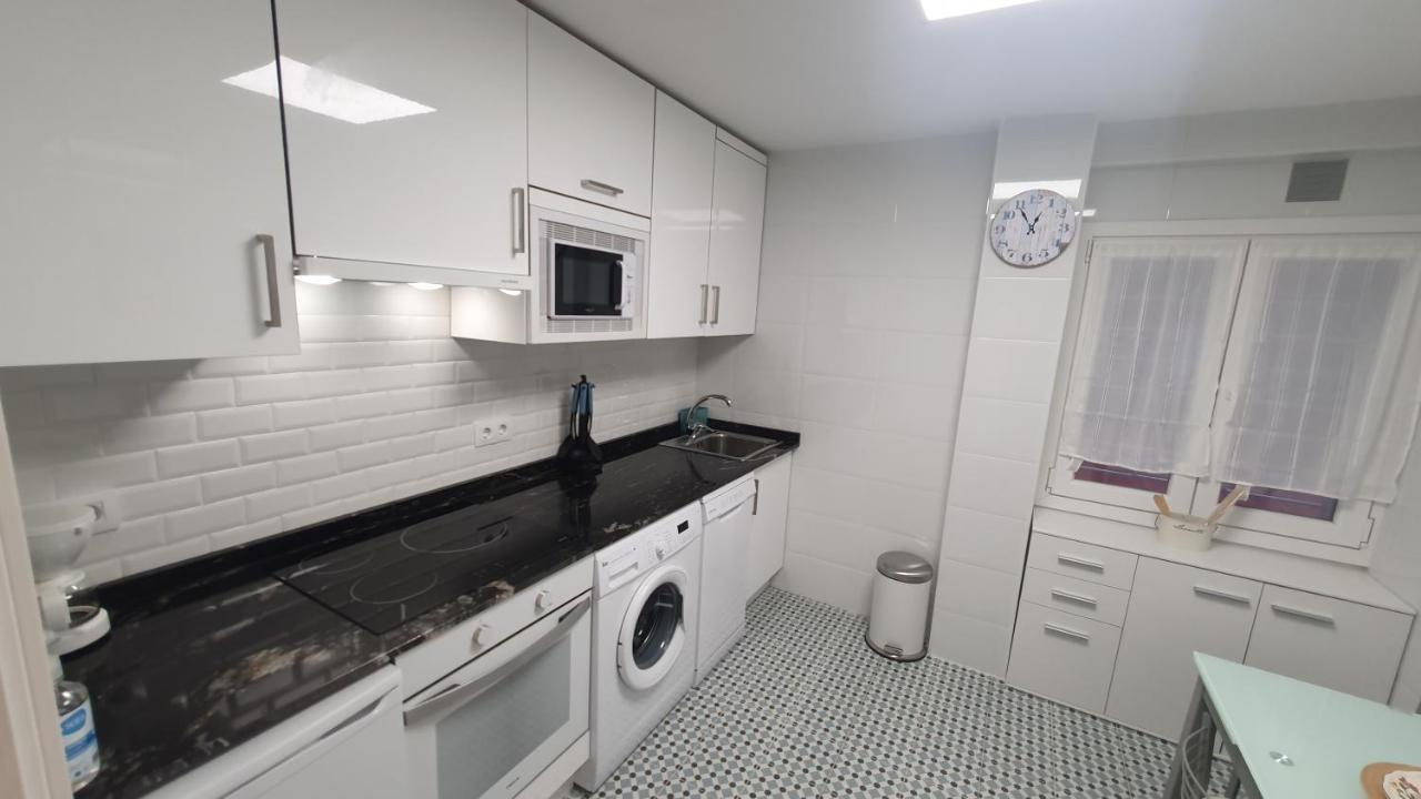 Jasjosé Playa - Frente a San Lorenzo, 2 Hab, 6 pax, Wifi Gijón Extérieur photo